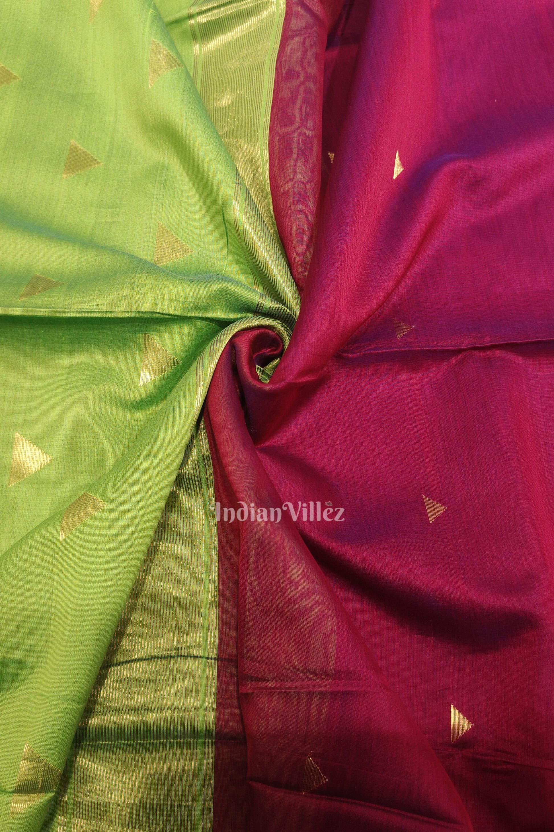 Purple Parrot Pure Silk Cotton Maheshwari Saree