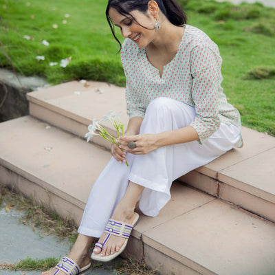 Antique white Kolha Flats