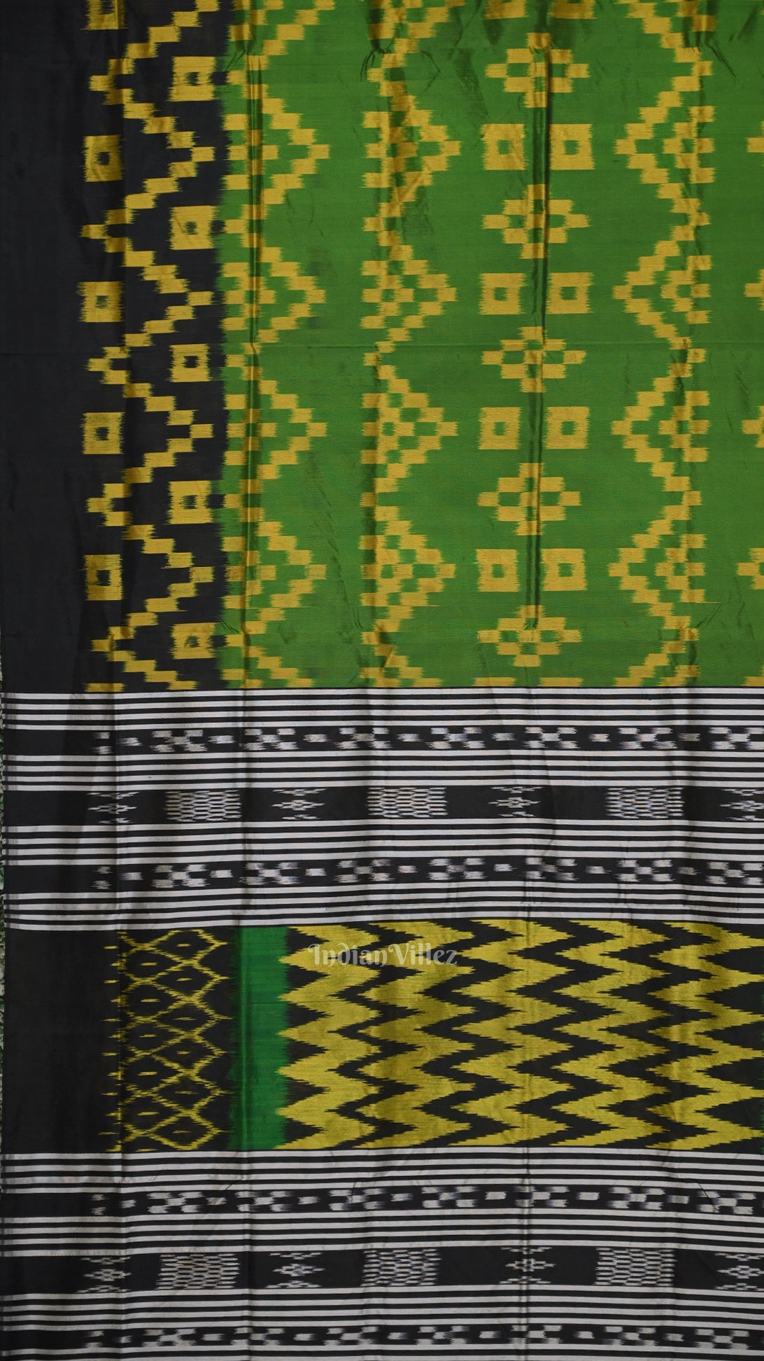 Green Yellow Pasapali Contemporary Designer Silk Saree