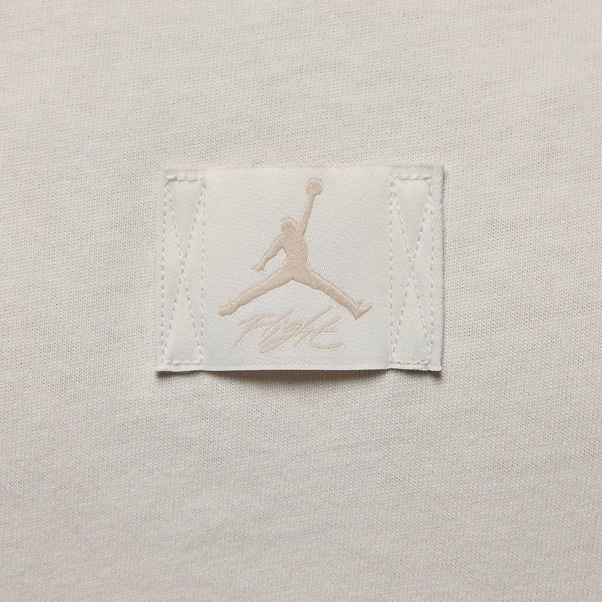 JORDAN | FLIGHT ESSENTIALS 85 { WHITE