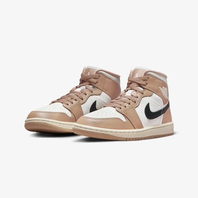 Jordan | AIR JORDAN 1  { SAIL/BLACK-DESERT