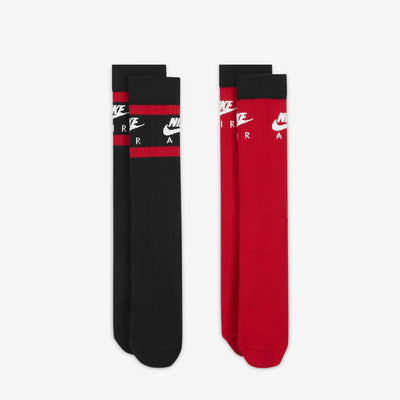 Nike | EVERYDAY ESSENTIAL { BLACK/RED