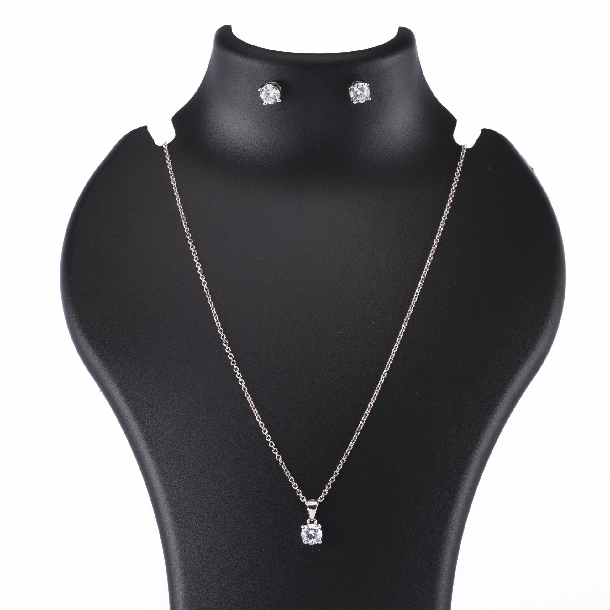 Real Silver Set Chain Pendant and Earrings with Finely Cut Stones for Women