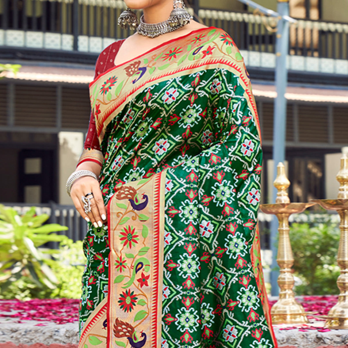 green-woven-paithani-patola-banarasi-silk-saree