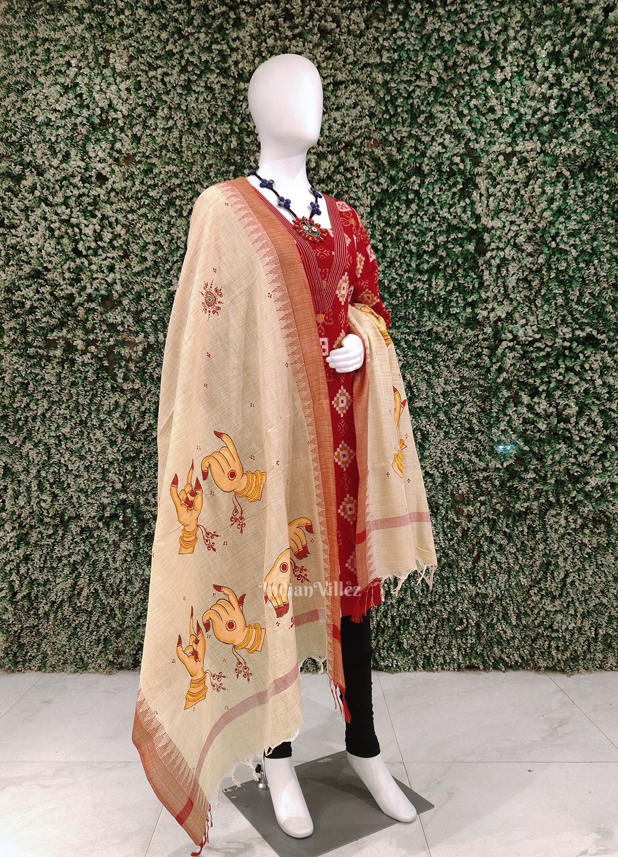 Cream Red Mudra Theme Hand-Painted Tussar Pattachitra Dupatta