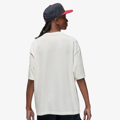 Jordan | FLIGHT ESSENTIALS  { WHITE