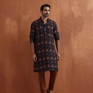 trueBrowns Men's Black Printed Kurta