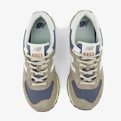 New Balance | 574 { ARID STONE/SEA SALT