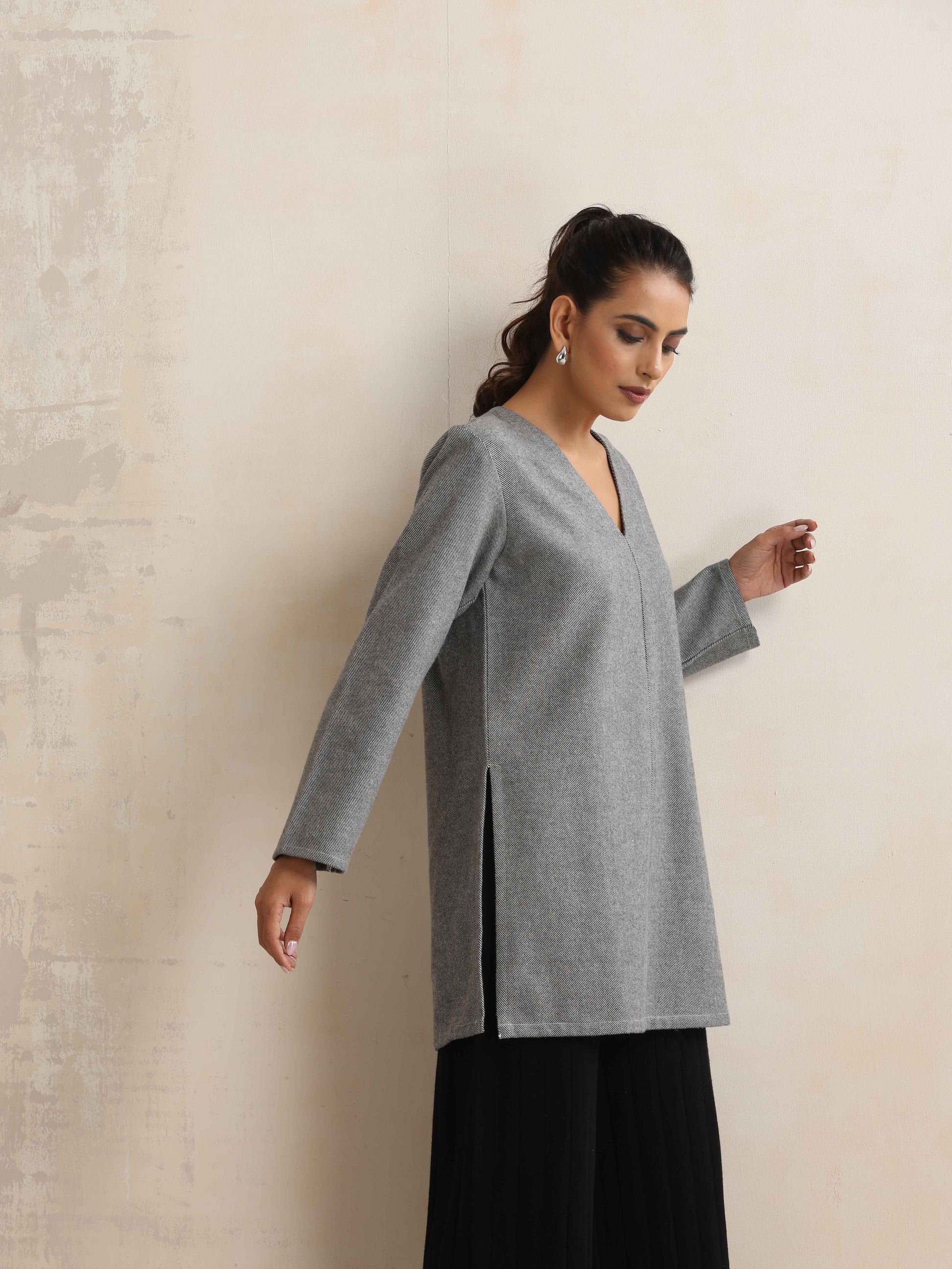 trueBrowns Grey Woollen High Slit Kurta