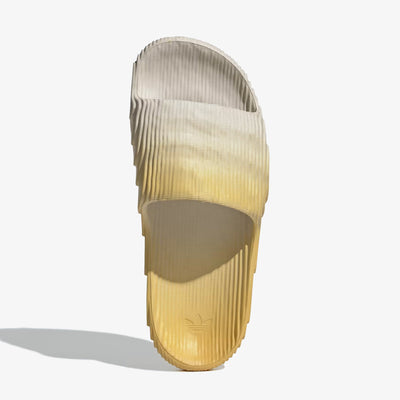 ADIDAS ORIGINALS | ADILETTE 22 SLIDES { ALUMINA/OAT/OFF WHITE