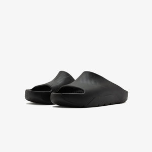 Jordan | POST  { BLACK/BLACK