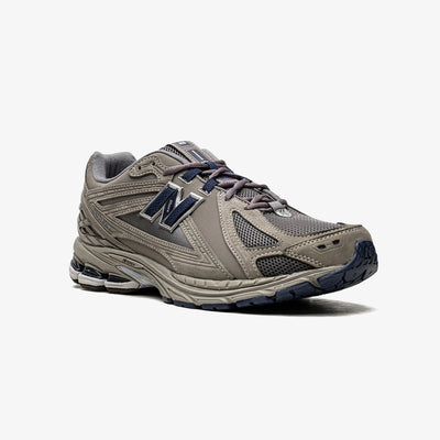 New Balance | 1906R { CASTLEROCK/INDIGO