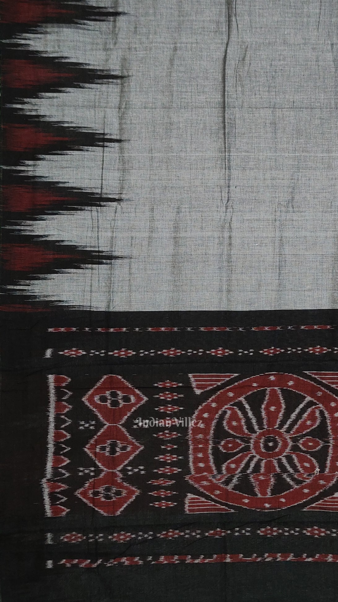 Gray Black Kargil Kumbha Maniabandha Cotton Saree