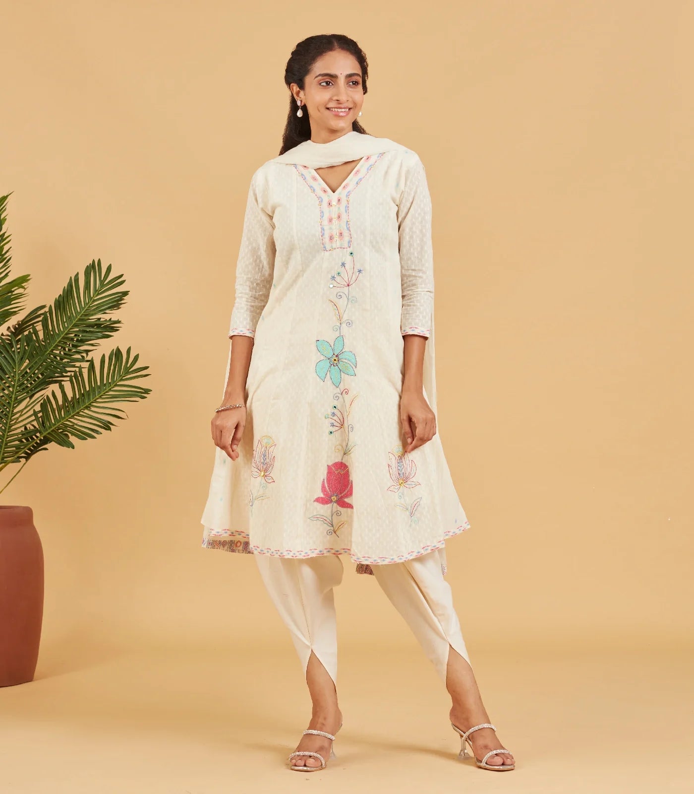 White short kurta set