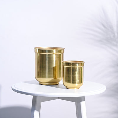 Aurelian Cylindrical Planter