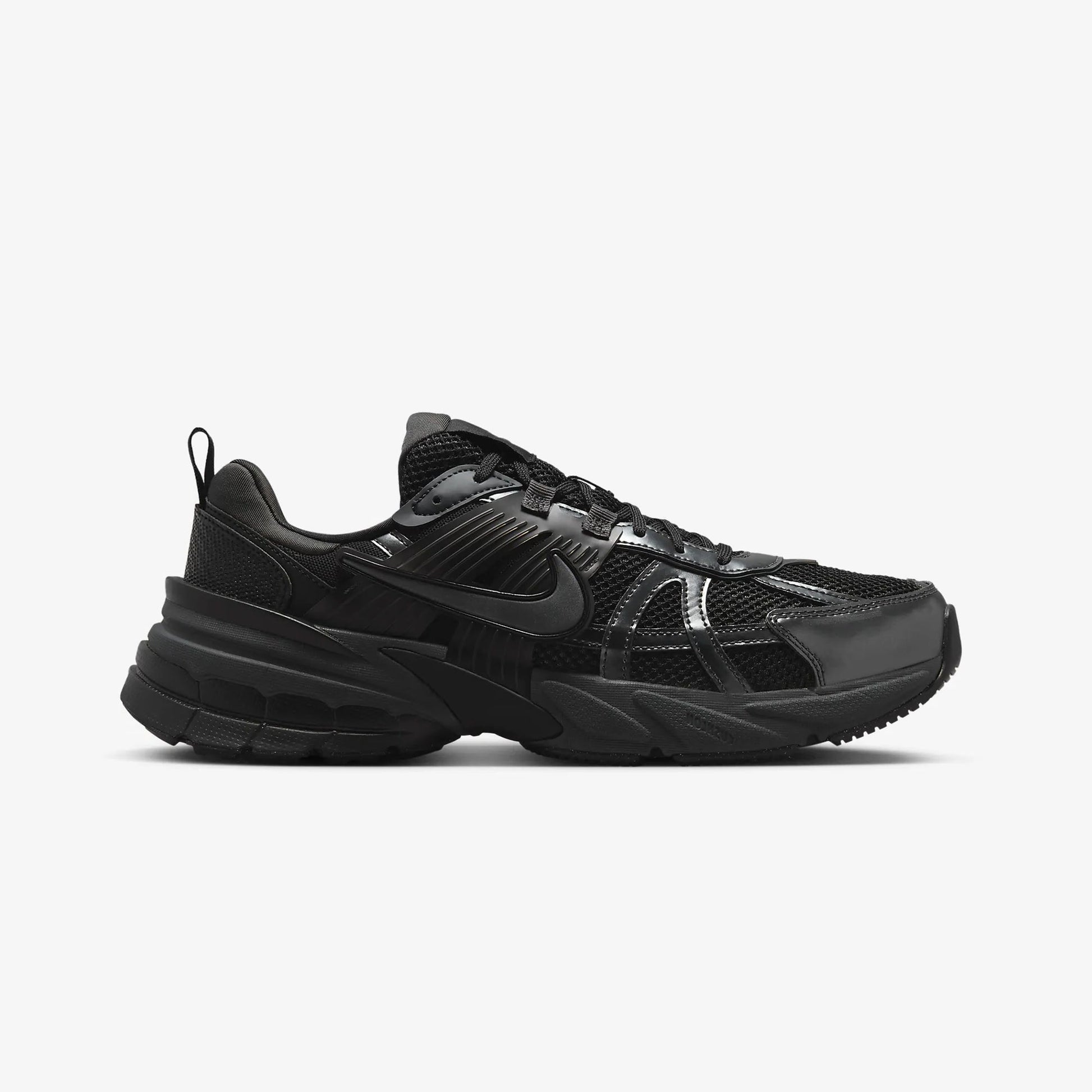 Nike | V2K RUN  { BLACK/DK SMOKE GREY-ANTHRACITE