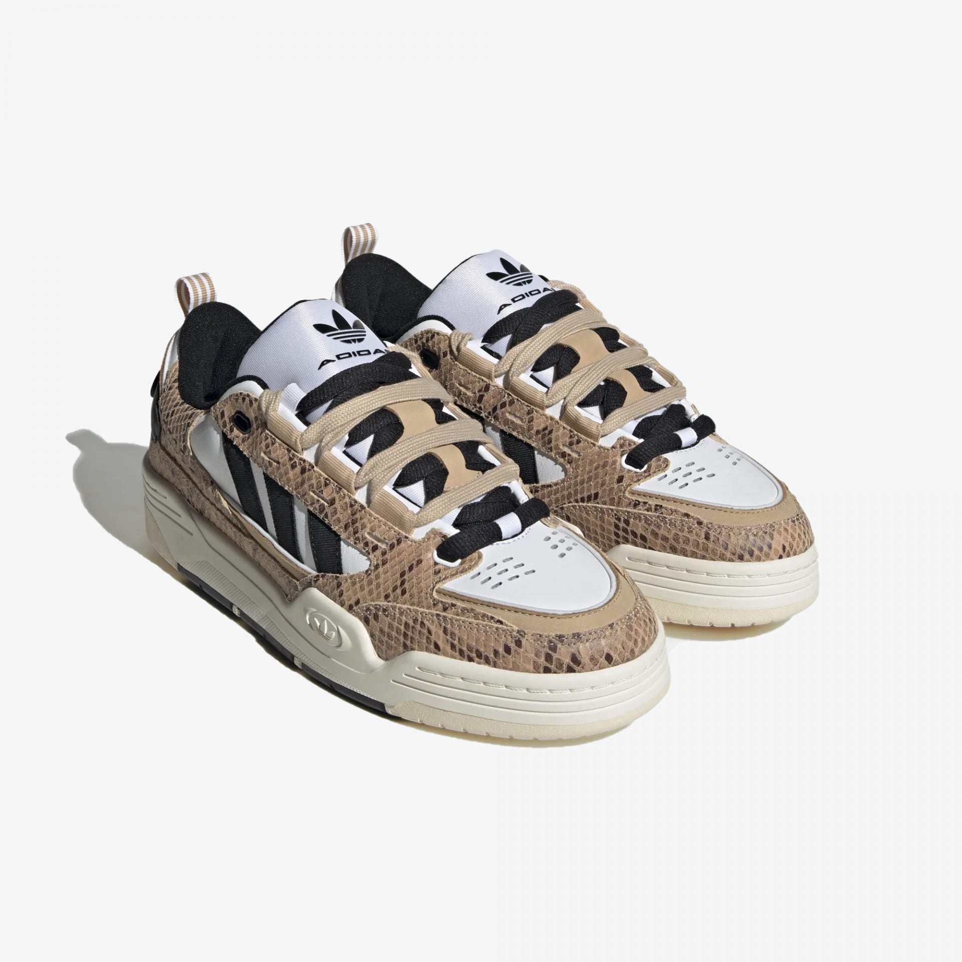 Adidas Originals | ADI2000  { MAGIC BEIGE