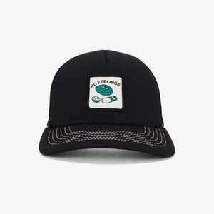 NO PROBLEMO | NO FEELINGS TRUCKER CAP { BLACK/WHITE