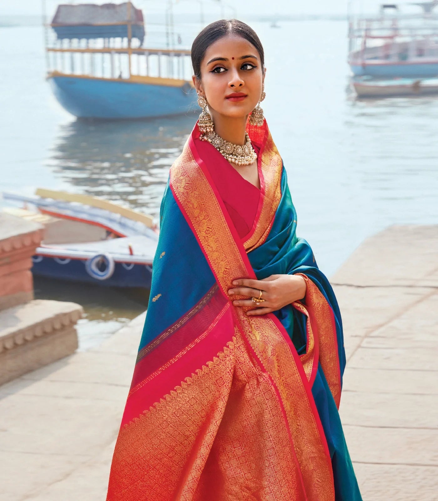 Blue Handloom Kanchipuram Korvai Silk Saree With Mango Buttas