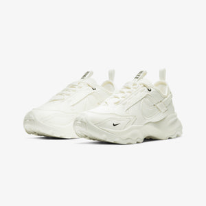 NIKE | TC 7900 { SAIL/SAIL-BLACK