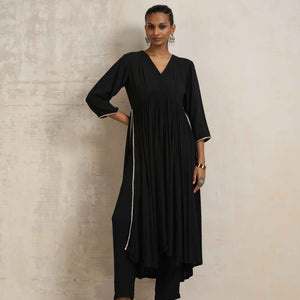 trueBrowns Black Crinkle Anarkali Flared Kurta Set