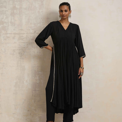 trueBrowns Black Crinkle Anarkali Flared Kurta Set