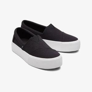 Toms | FENIX PLATFORM  { BLACK CANVAS