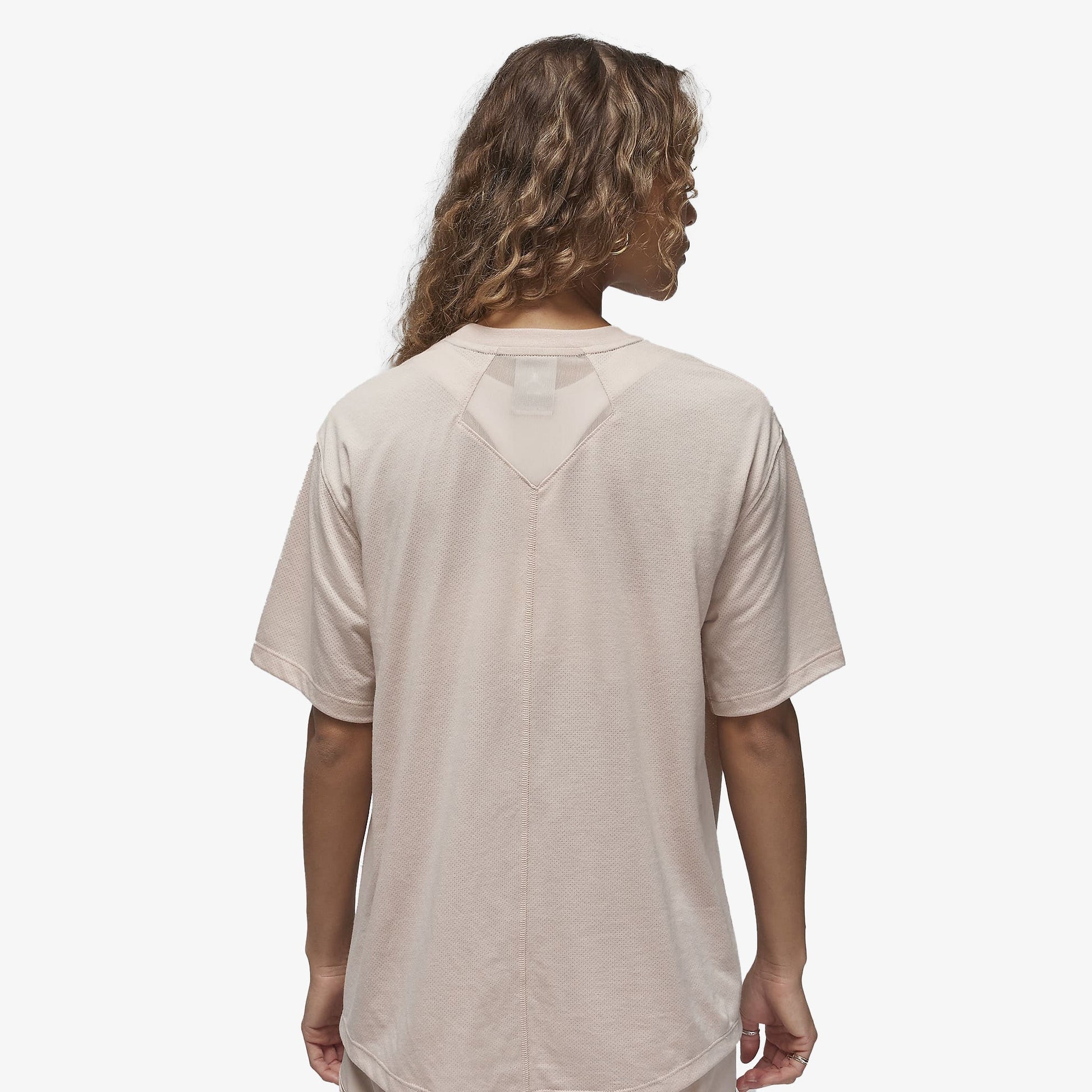 Jordan | DIAMOND SHORT-SLEEVE TOP  { PARTICLE BEIGE