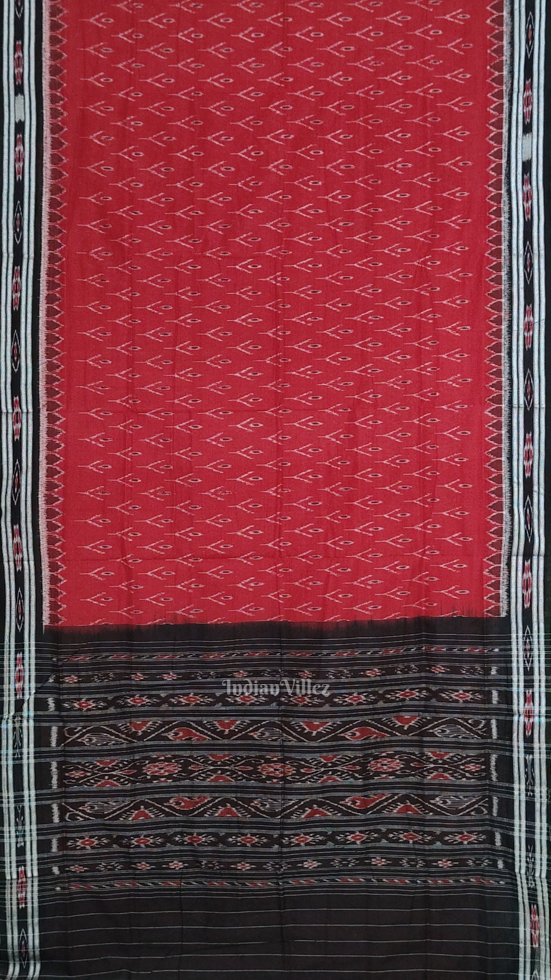 Red Black Mayur Chandrika Maniabandha Cotton Saree