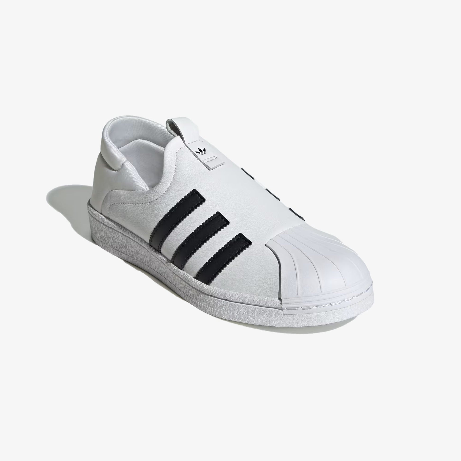 Adidas Originals | SUPERSTAR SLIP-ON  { CLOUD WHITE/CORE BALCK/WHITE