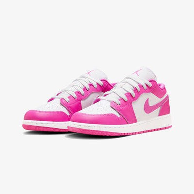JORDAN | AIR JORDAN 1 LOW (GS) { FIRE PINK/IRIS WHISPER-WHITE