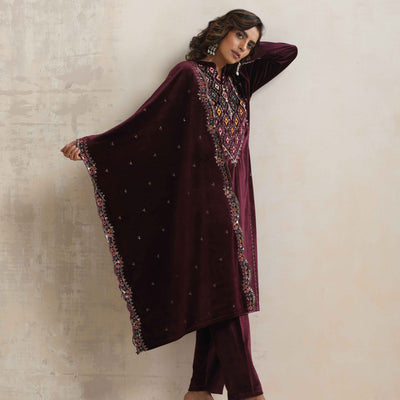 trueBrowns Purple Velvet Geometric Embroidered Kurta Pant Dupatta Set