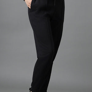 Essential Fleece Joggers - Black