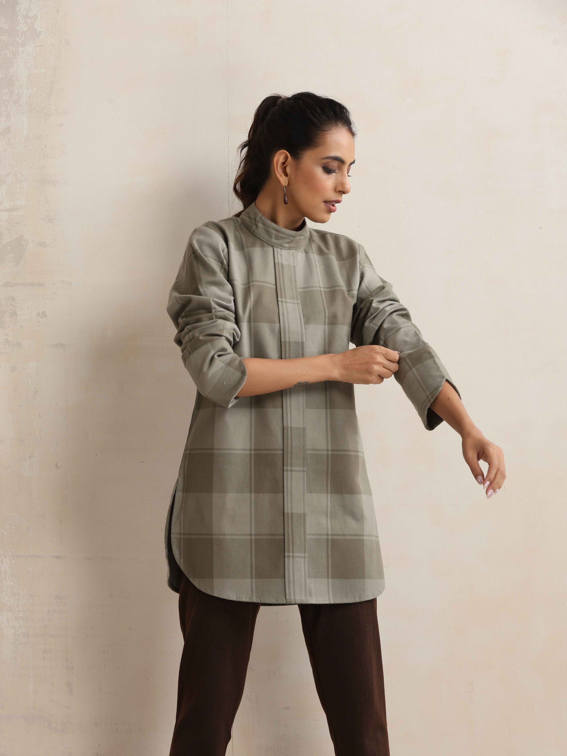 trueBrowns Green Check High Neck Short Kurta
