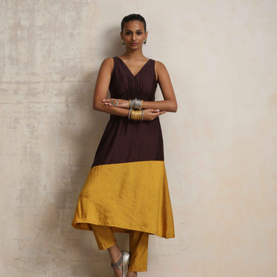 trueBrowns Cola Silk Kurta Set