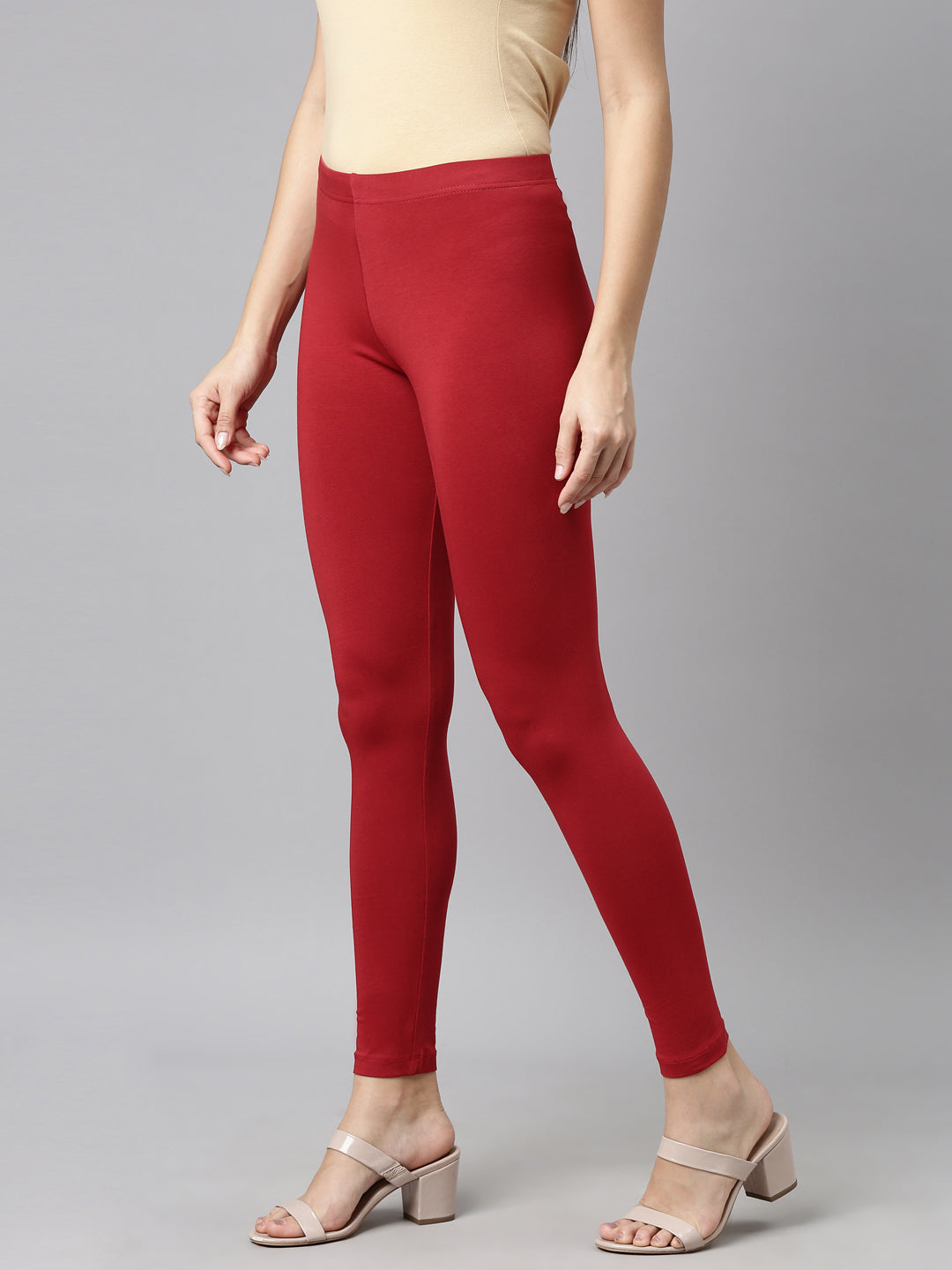 Women Solid Cherry Mid Rise Slim Fit Ankle Length Leggings - Tall