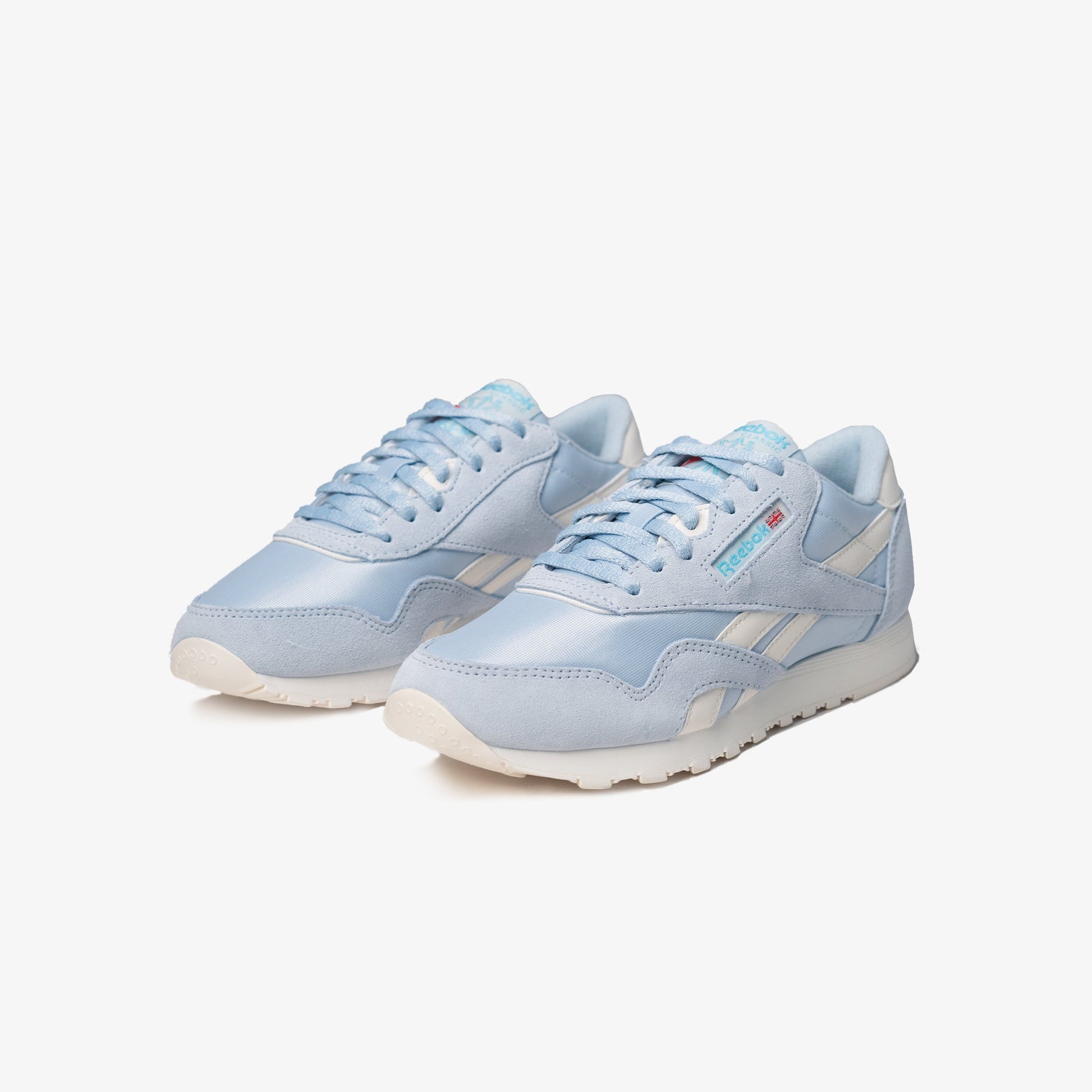 Reebok | CL NYLON  { FEEGOO/FEEGOO/CHALK