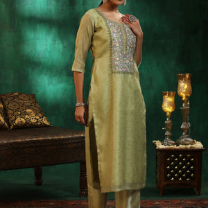 Green Yoke Design Silk Blend Straight Suit With Dupatta