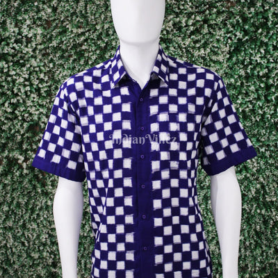 Blue White Odisha Ikat Cotton Half Sleeve Shirt for Men