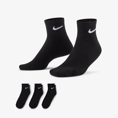 NIKE | EVERYDAY CUSHIONED TRAINING ANKLE SOCKS { BLACK/WHITE