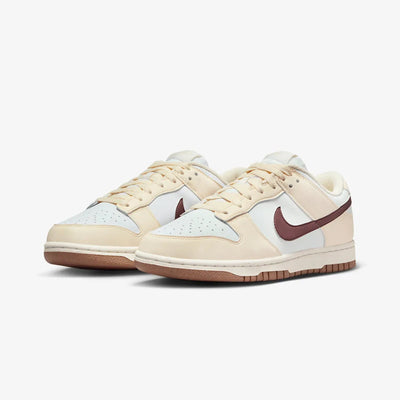 Nike | DUNK LOW  { COCONUT MILK/SMOKEY MAUVE-SUMMIT WHITE