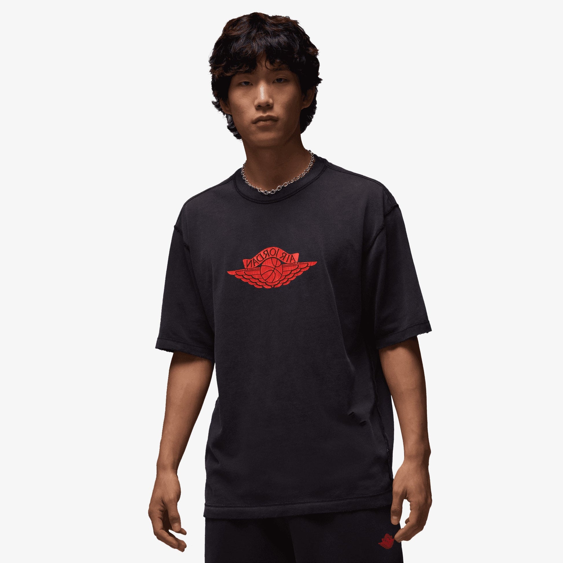 Jordan | RARE AIR T-SHIRT { BLACK/CHILE RED