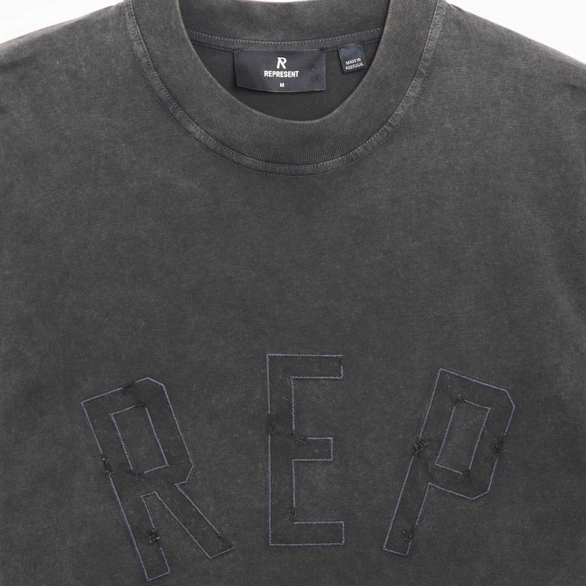 REPRESENT | REP APPLIQUE T-SHIRT { VINTAGE BLACK