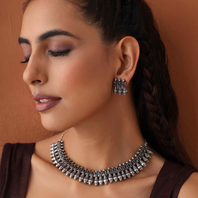 trueBrowns Silver Tone Necklace Set