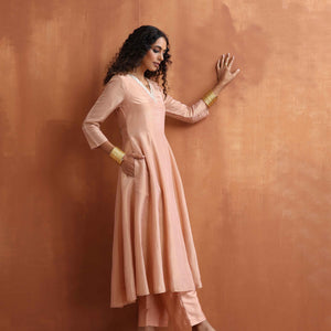trueBrowns Blush Pink Tissue Flared Anarkali Kurta Set
