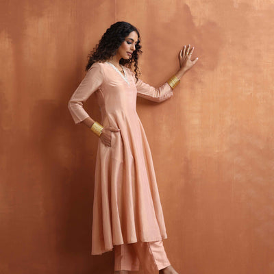 trueBrowns Blush Pink Tissue Flared Anarkali Kurta Set