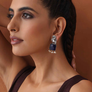 trueBrowns Silver Tone  Turquise Stone Earrings