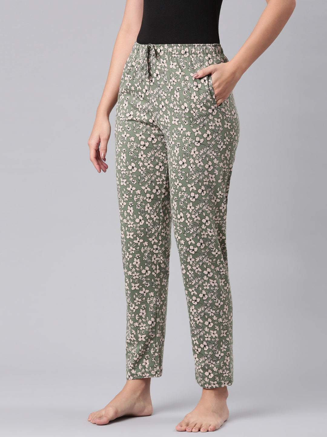 Women Printed Green Cotton Knit Lounge Pants