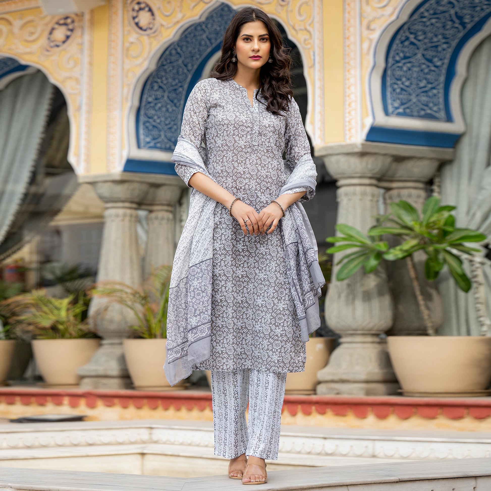 grey-floral-printed-pure-cotton-salwar-suit-1