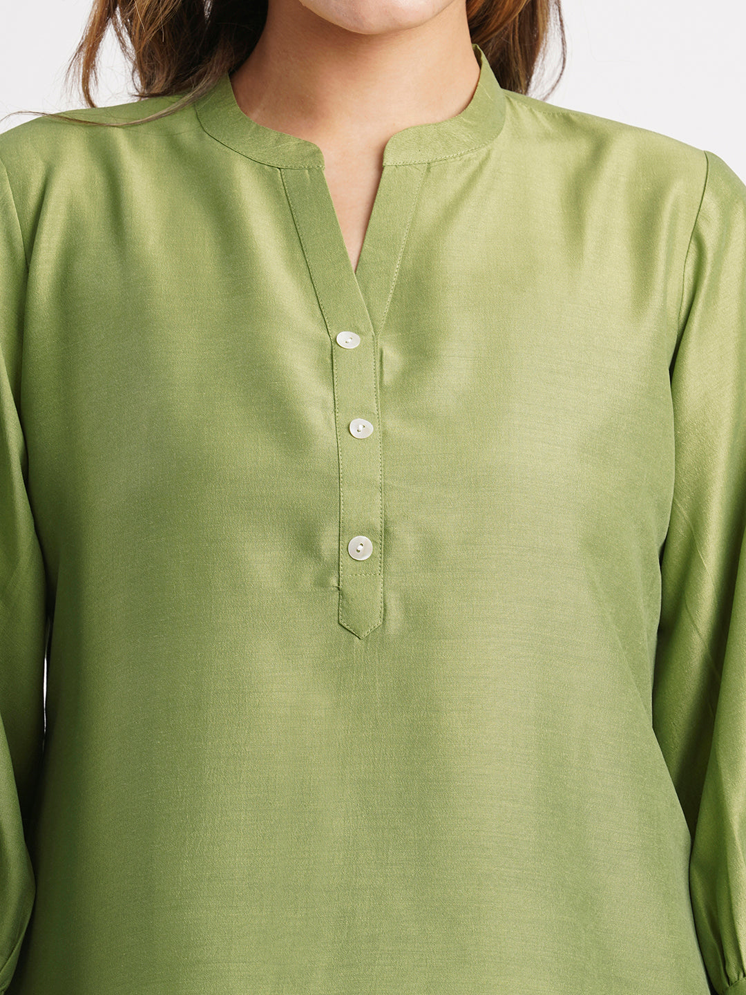 green-solid-poly-chinon-straight-top